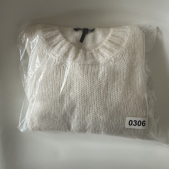 Maje Womens White Ecru Mohair Crew Neck Long Sleeve Pullover Sweater Knit Size S - Picture 16 of 16